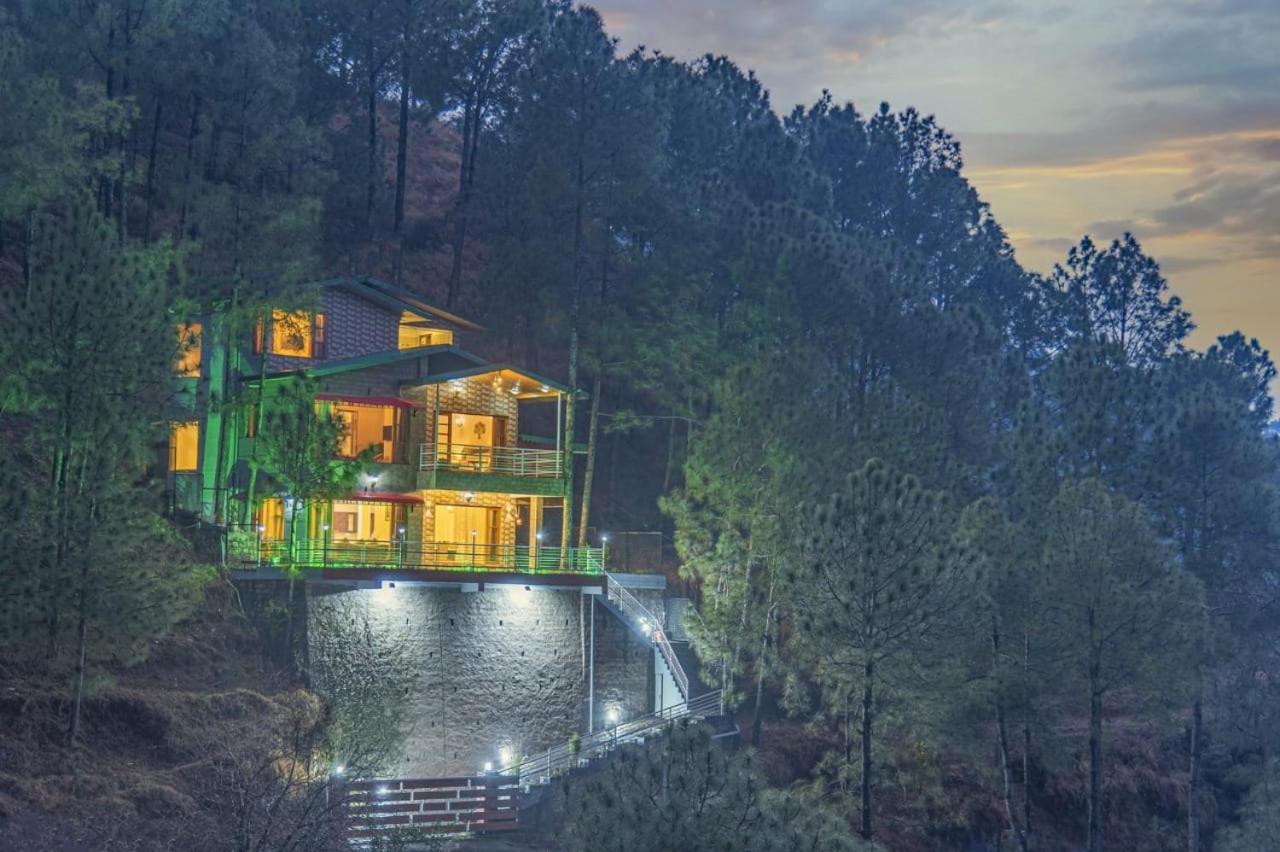 Asdaed Apartment Kasauli Ngoại thất bức ảnh